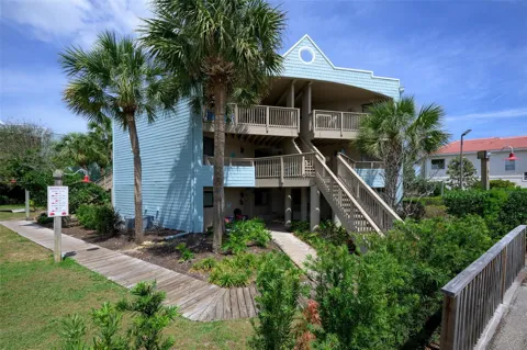 130 OCEAN HIBISCUS DRIVE #204