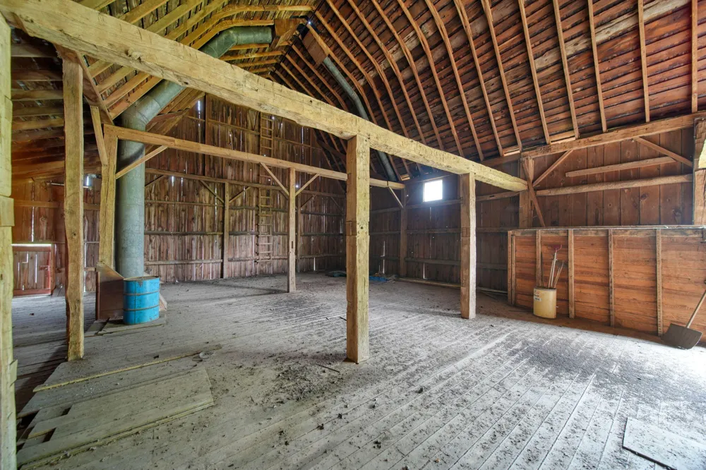 5280 Jefferson Road Clarklake, MI 49234