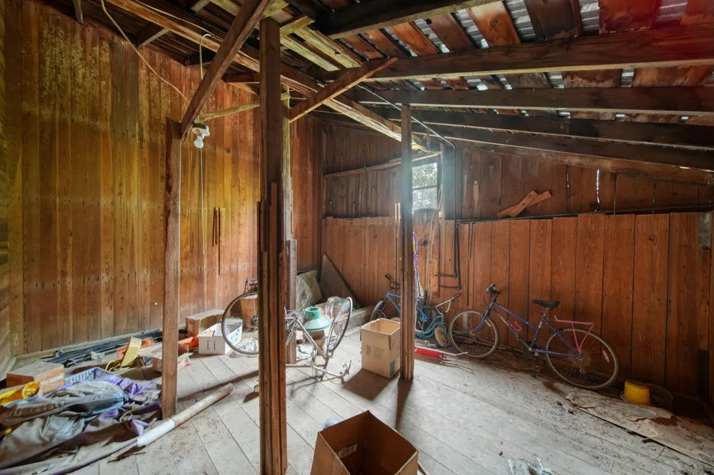 5280 Jefferson Road Clarklake, MI 49234