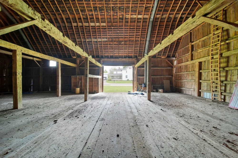 5280 Jefferson Road Clarklake, MI 49234