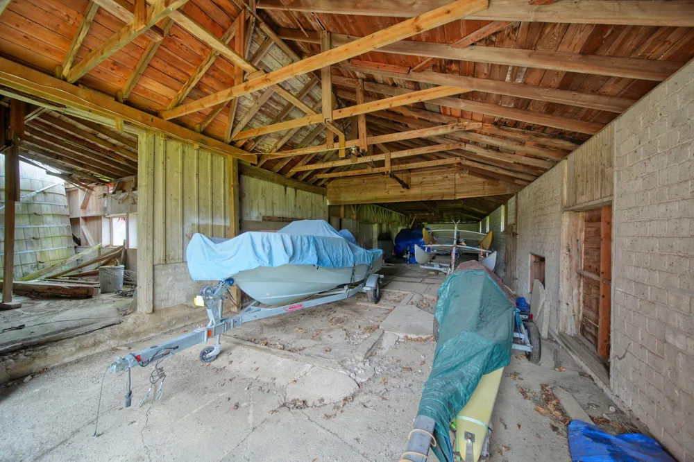 5280 Jefferson Road Clarklake, MI 49234