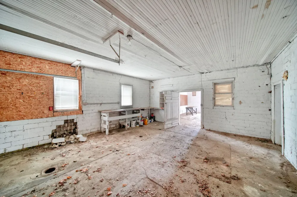 5280 Jefferson Road Clarklake, MI 49234