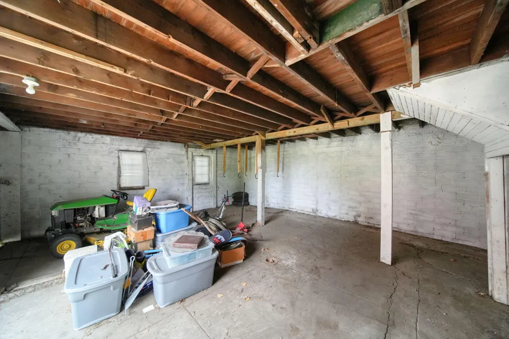 5280 Jefferson Road Clarklake, MI 49234