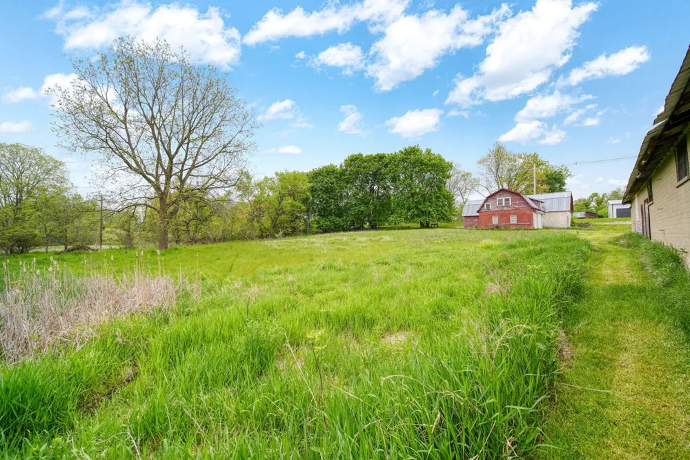 5280 Jefferson Road Clarklake, MI 49234