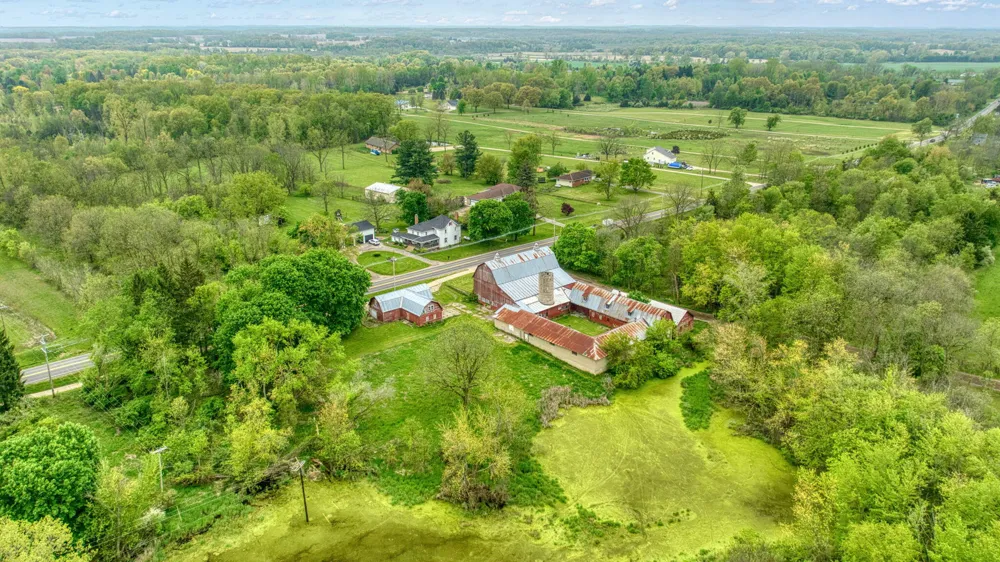 5280 Jefferson Road Clarklake, MI 49234
