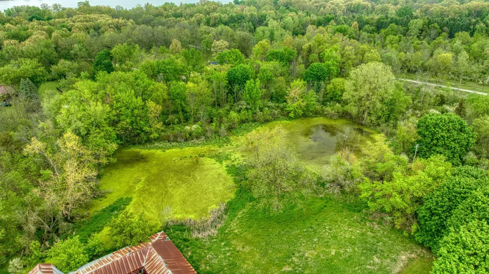 5280 Jefferson Road Clarklake, MI 49234