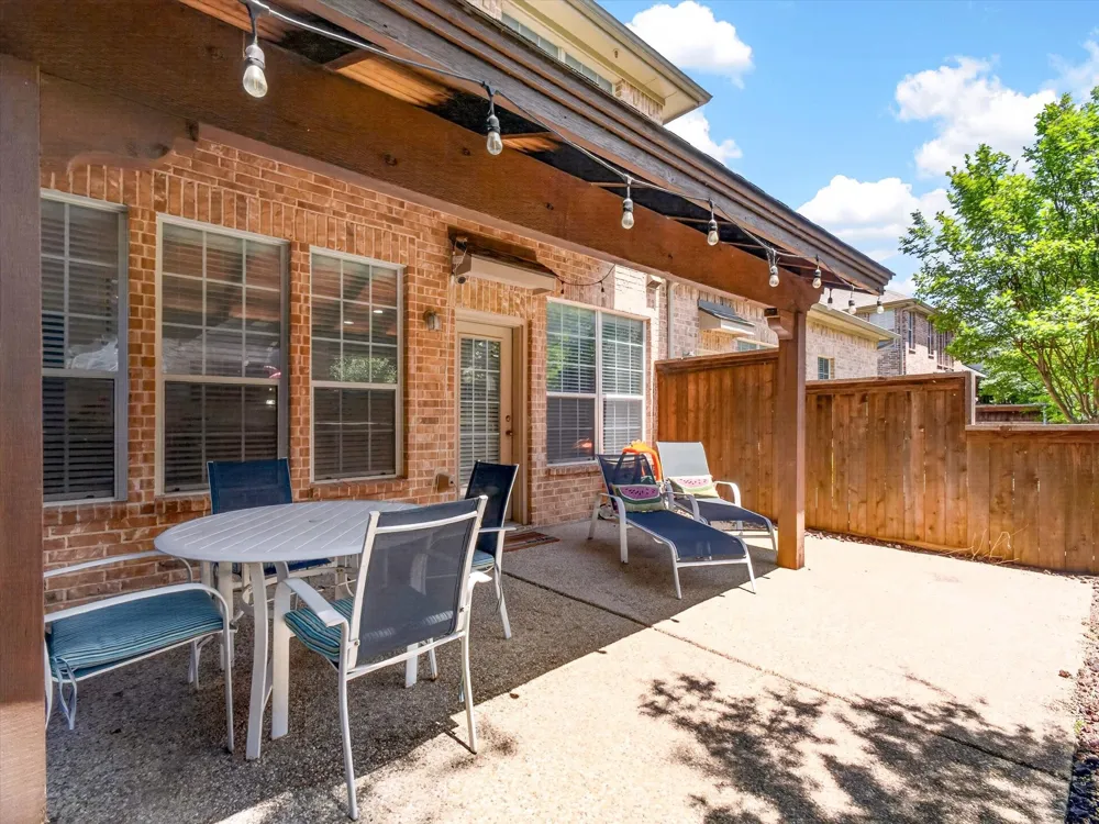 1828 Branch Trail Carrollton, TX 75007