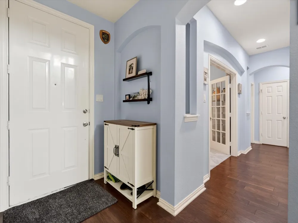 1828 Branch Trail Carrollton, TX 75007