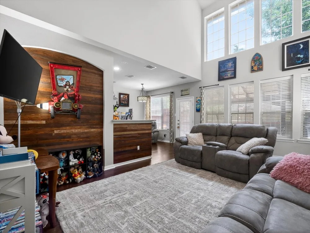 1828 Branch Trail Carrollton, TX 75007
