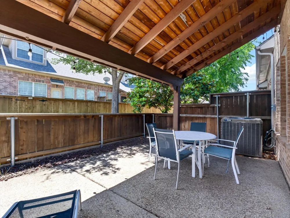 1828 Branch Trail Carrollton, TX 75007