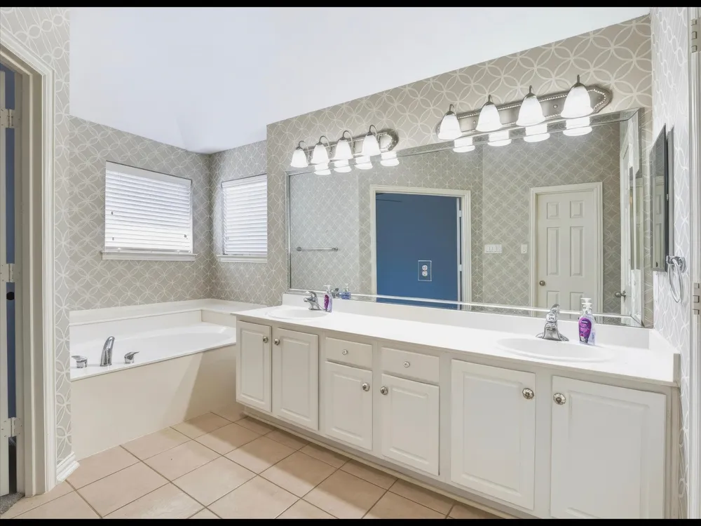 1828 Branch Trail Carrollton, TX 75007