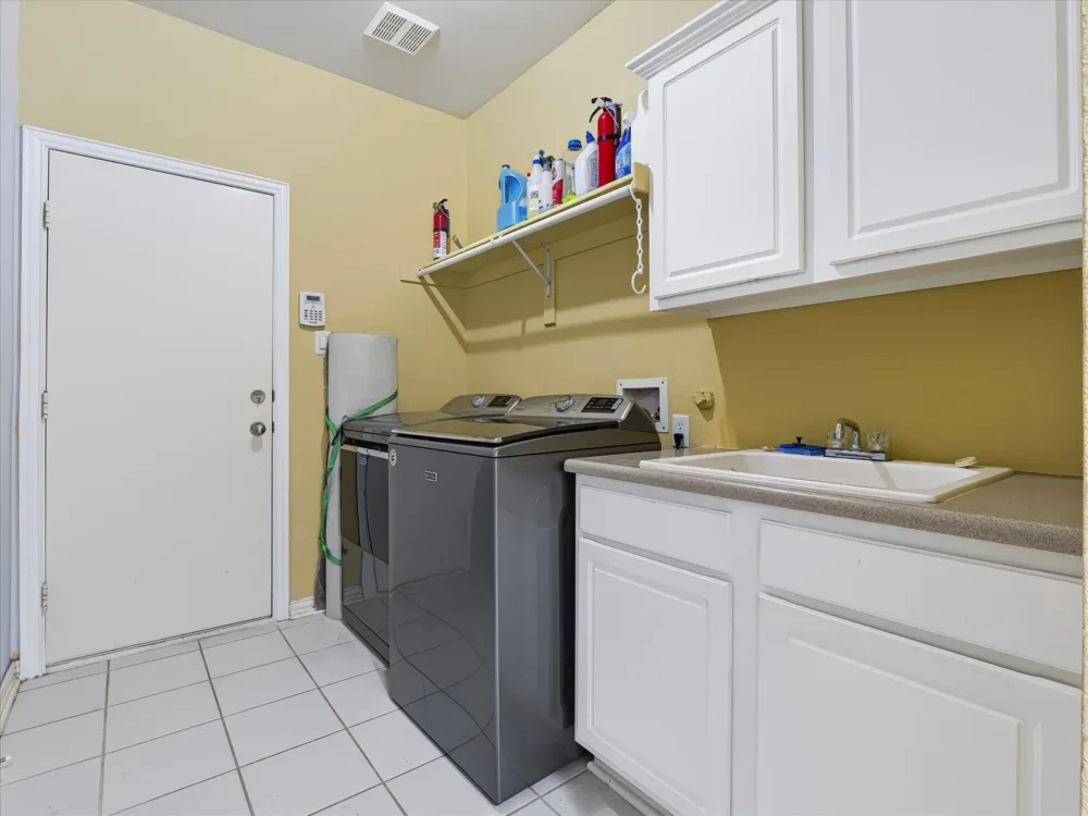 1828 Branch Trail Carrollton, TX 75007