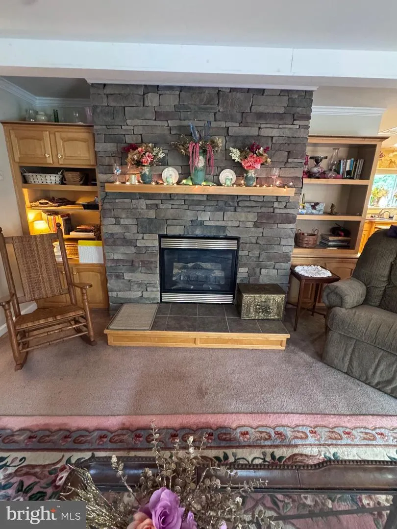 155 FOXDALE LANE Maysville, WV 26833