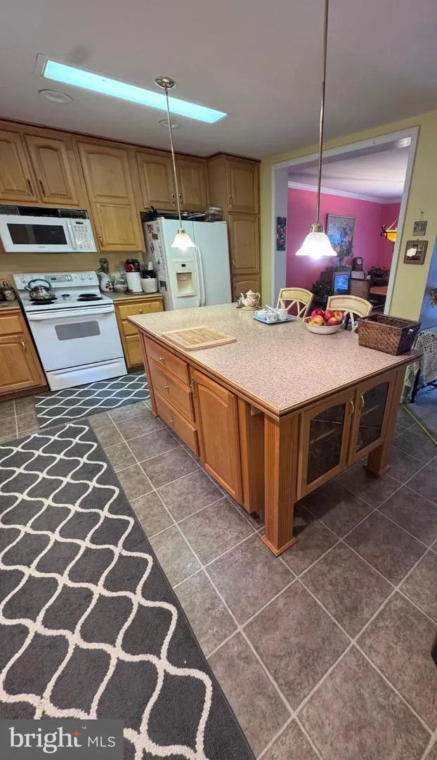 155 FOXDALE LANE Maysville, WV 26833