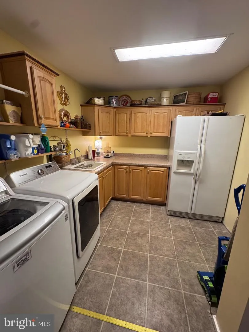 155 FOXDALE LANE Maysville, WV 26833