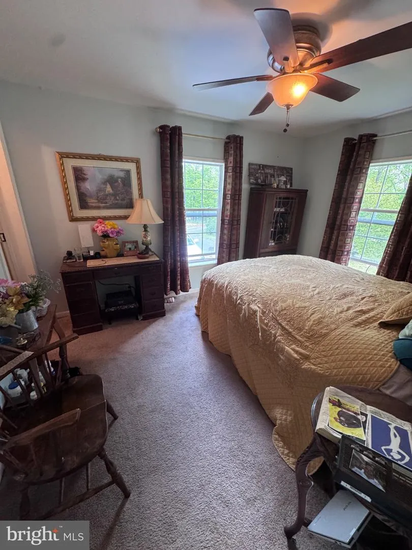 155 FOXDALE LANE Maysville, WV 26833