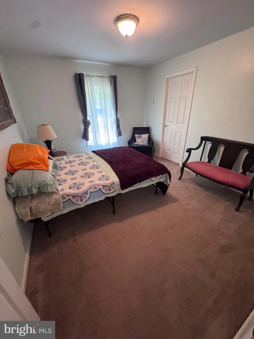 155 FOXDALE LANE Maysville, WV 26833
