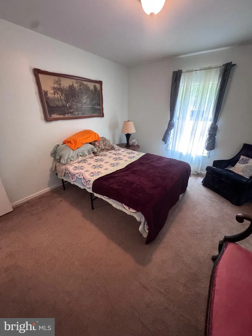 155 FOXDALE LANE Maysville, WV 26833