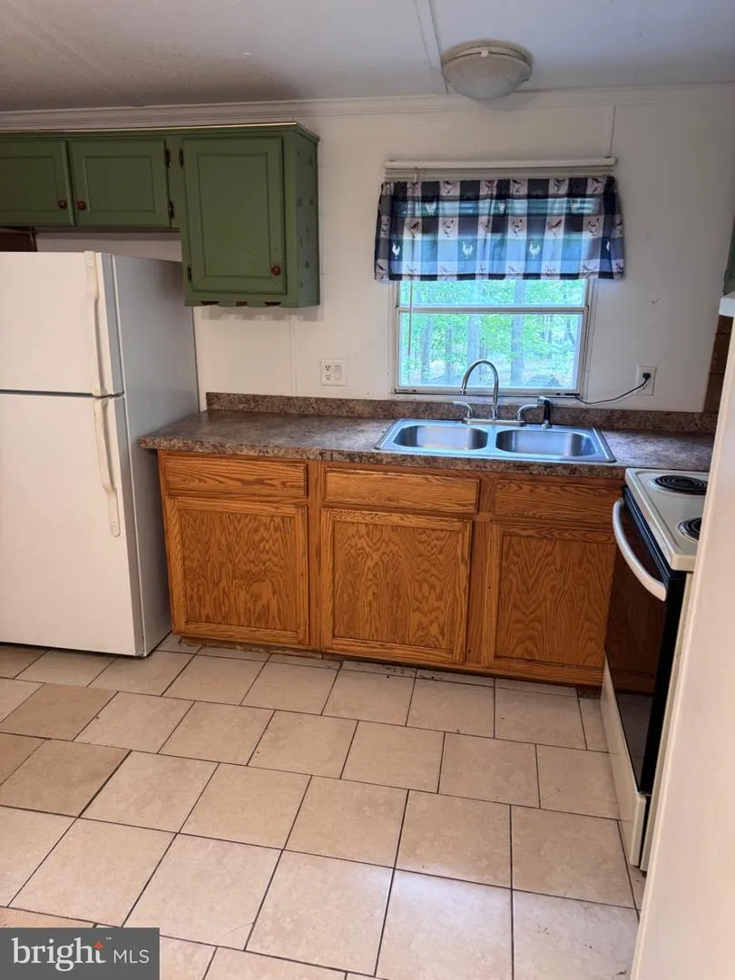 155 FOXDALE LANE Maysville, WV 26833