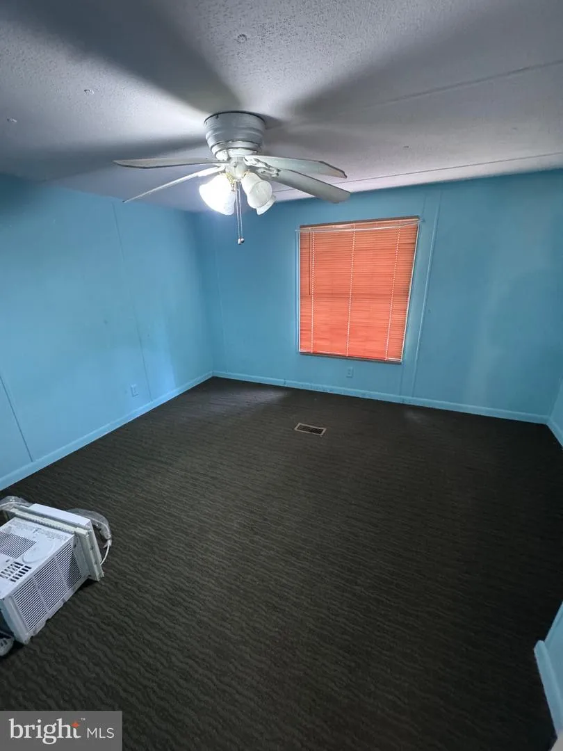 155 FOXDALE LANE Maysville, WV 26833