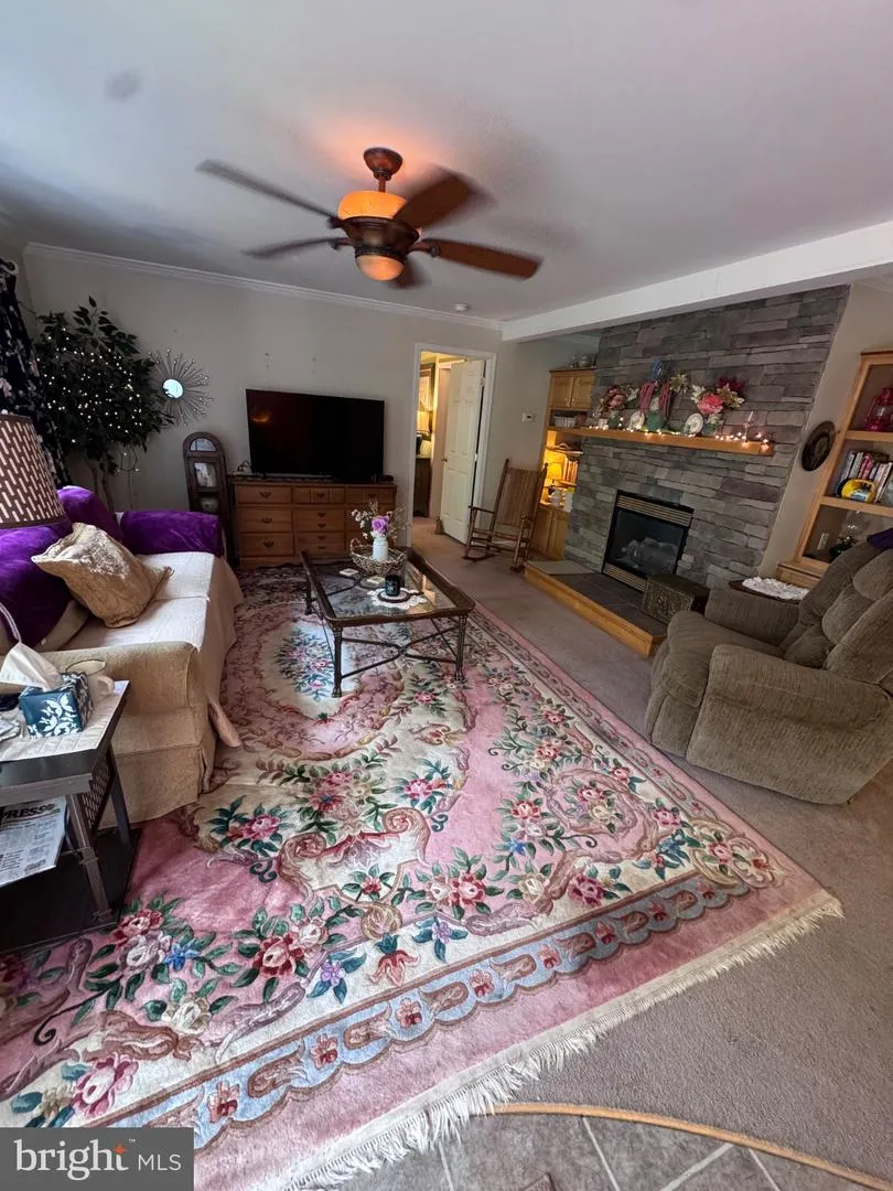 155 FOXDALE LANE Maysville, WV 26833