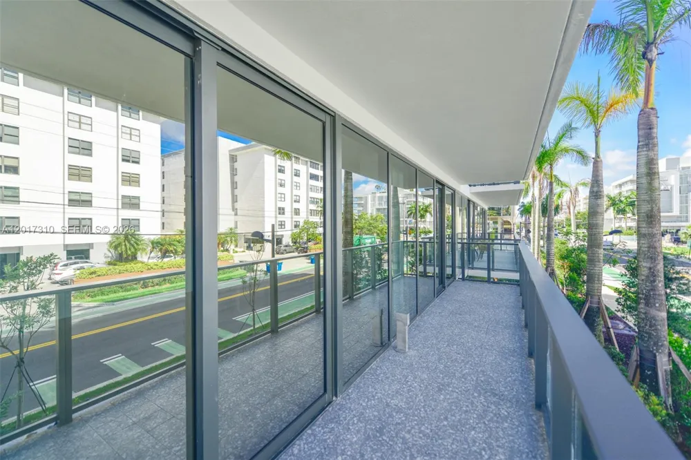 1176 97th st #204 Bay Harbor Islands, FL 33154