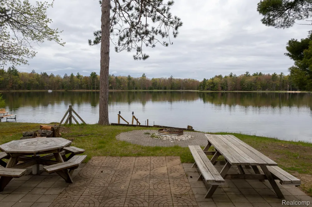 2779 Horseshoe Lake Road Foster Township, MI 48661