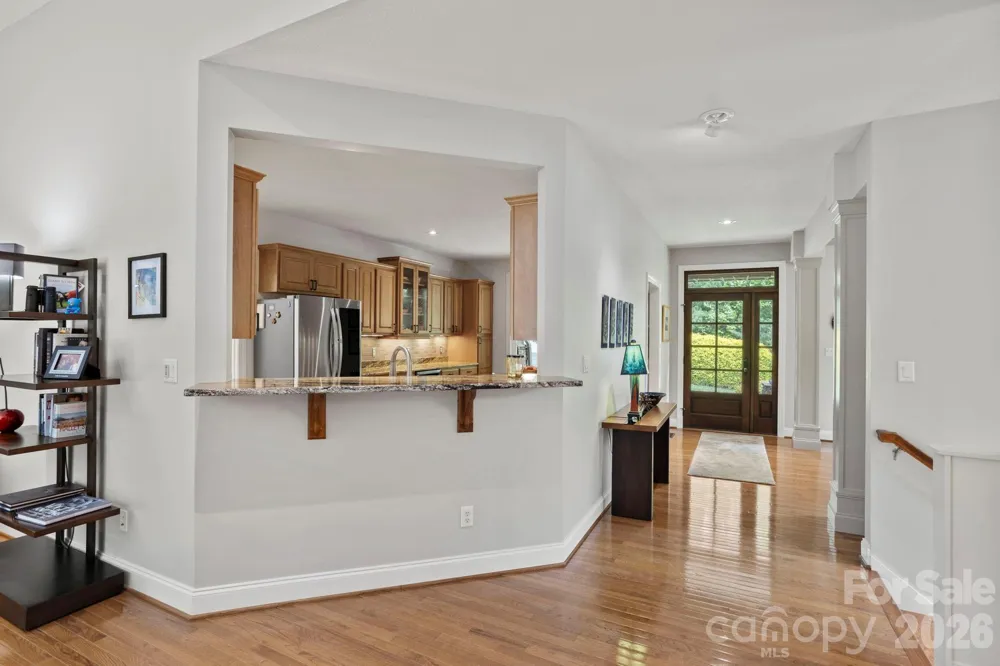 547 Pinnacle Peak Lane Flat Rock, NC 28731