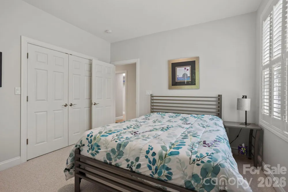 547 Pinnacle Peak Lane Flat Rock, NC 28731
