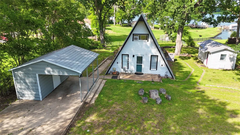 467 Old Mill Lane East Tawakoni, TX 75472