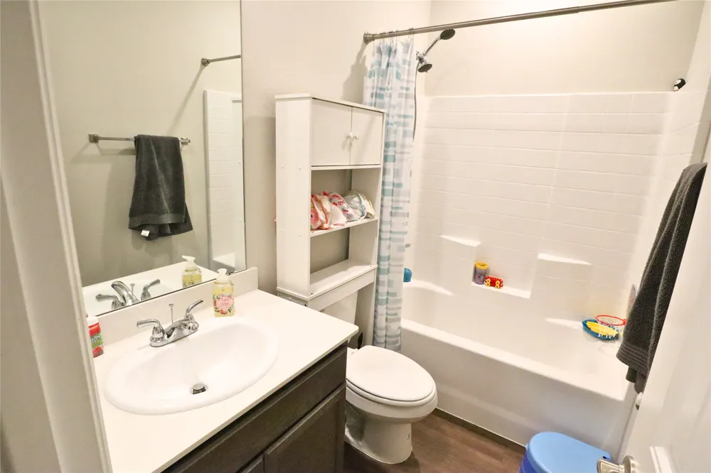 106 Cornell Avenue Farmersville, TX 75442