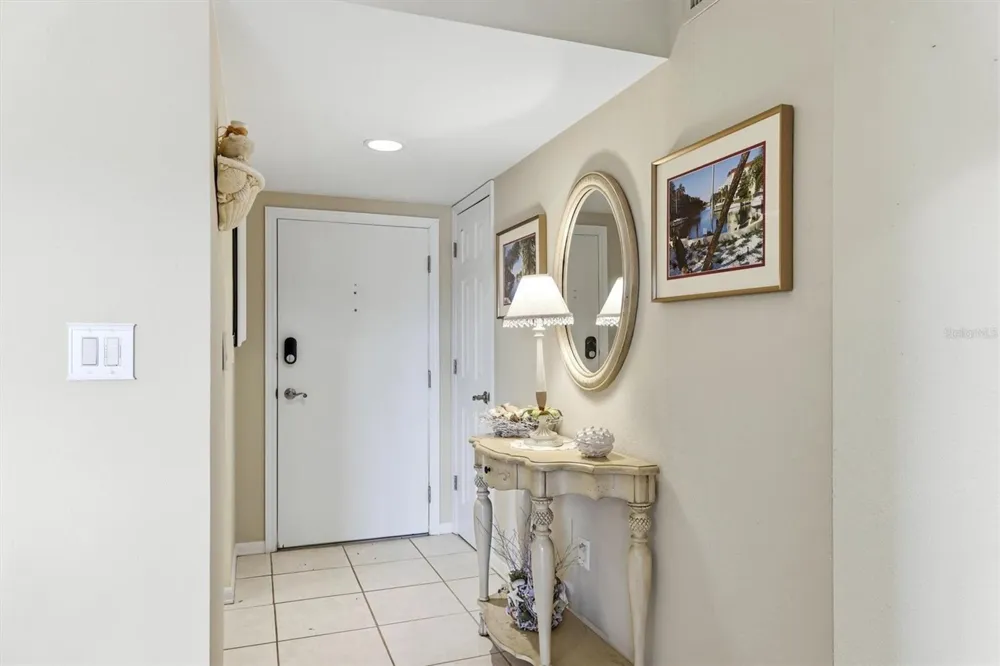 1215 S PORTOFINO DRIVE #406 Sarasota, FL 34242