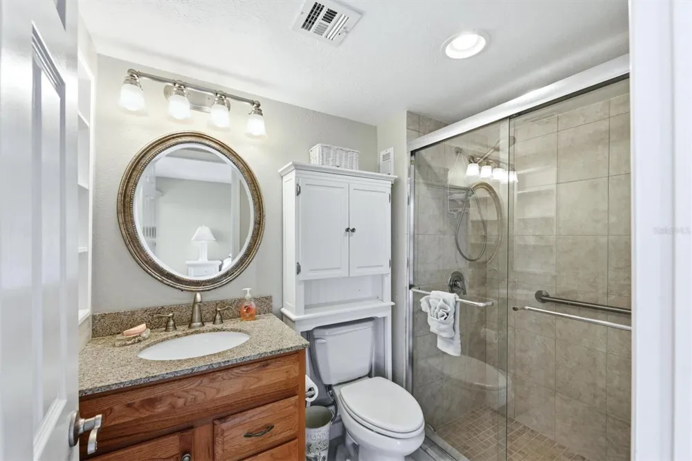 1215 S PORTOFINO DRIVE #406 Sarasota, FL 34242