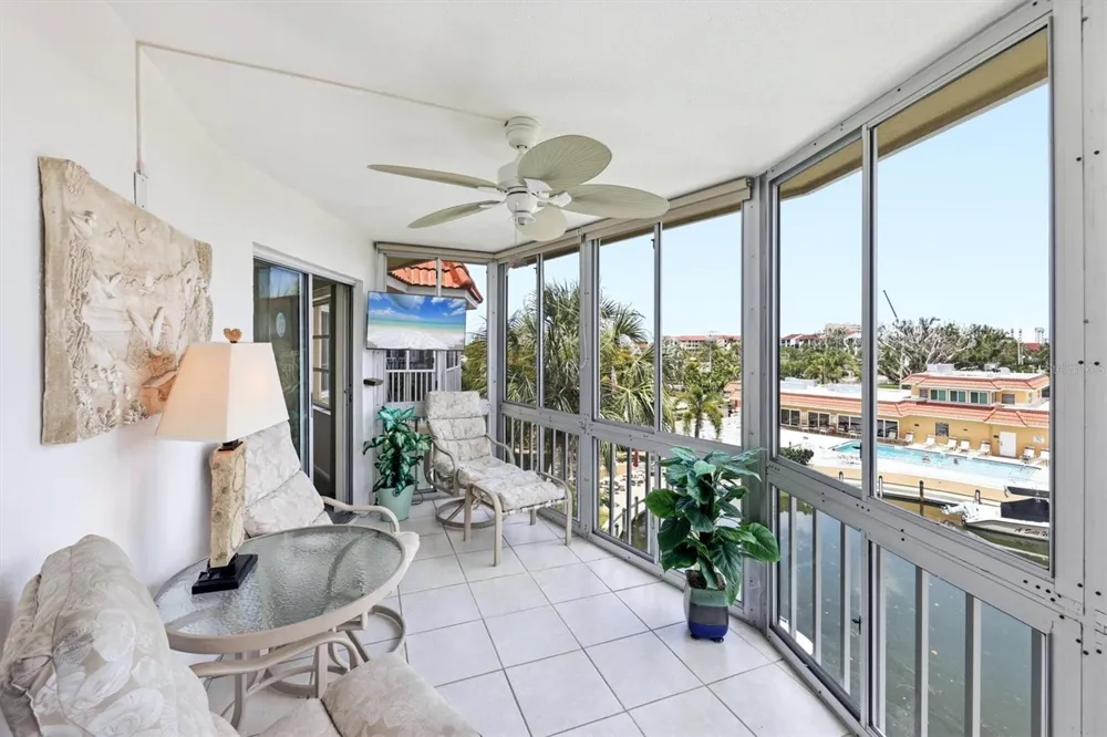 1215 S PORTOFINO DRIVE #406 Sarasota, FL 34242