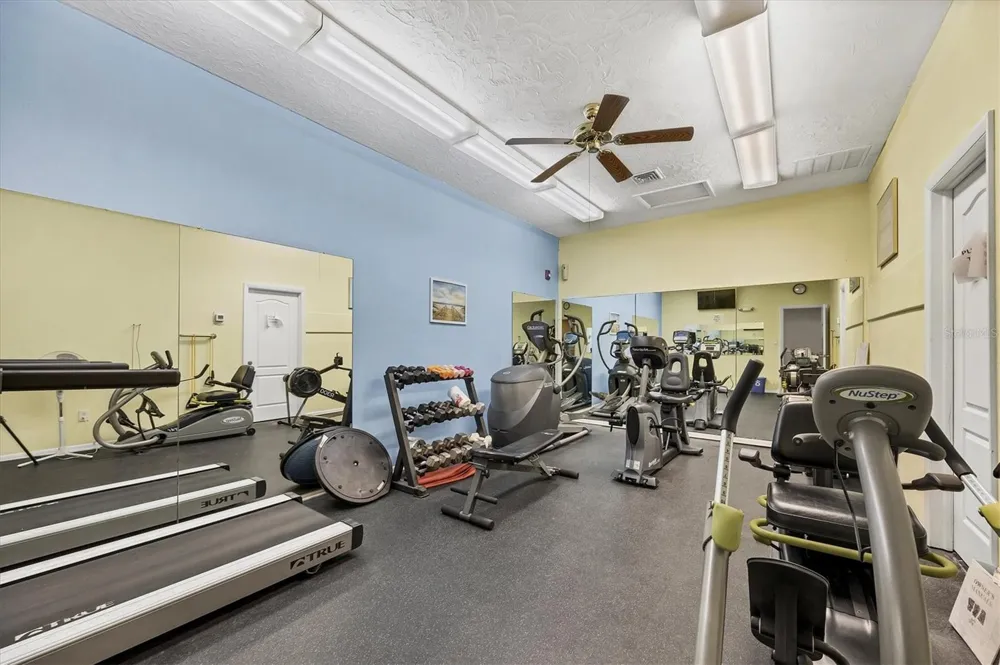 1215 S PORTOFINO DRIVE #406 Sarasota, FL 34242