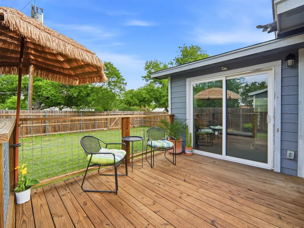 700 9th St Street Blanco, TX 78606