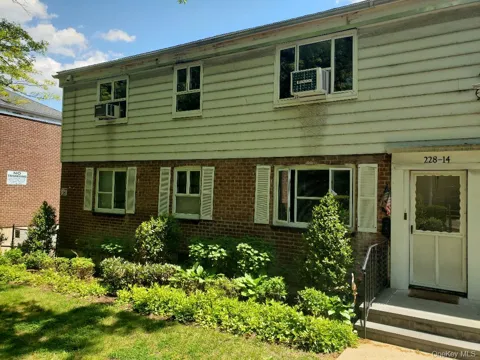 228-14 Stronghurst Avenue #3113, Lower Level