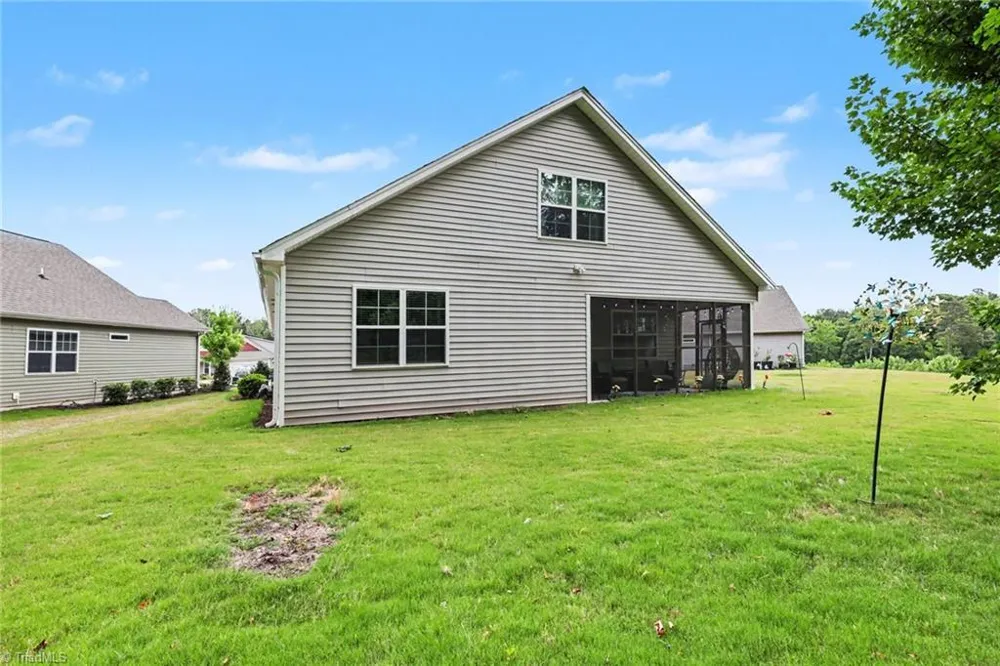 3686 Alcorn Ridge Trace Whitsett, NC 27377