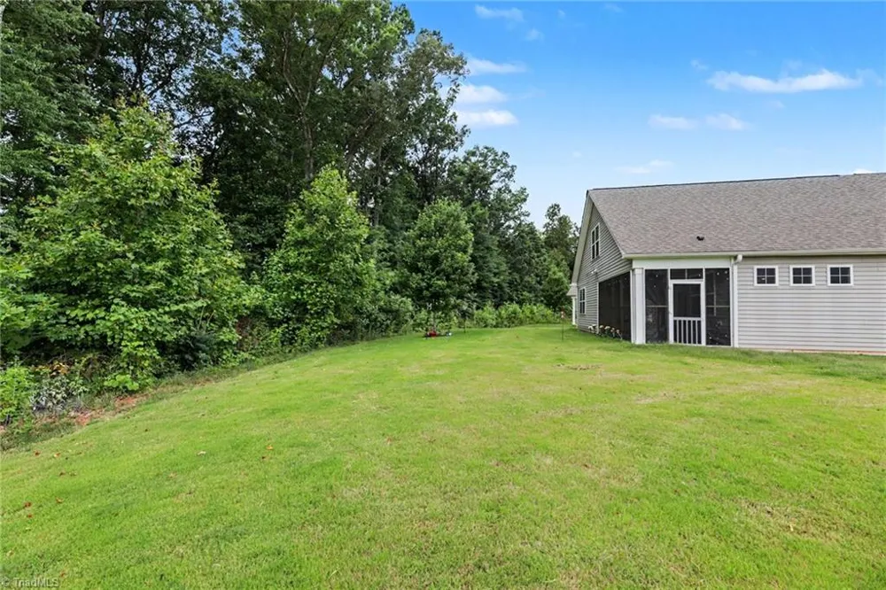 3686 Alcorn Ridge Trace Whitsett, NC 27377