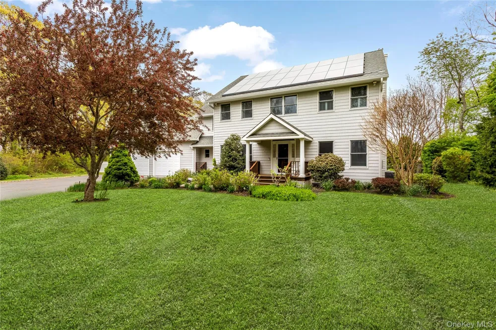 56 Lagoon Court W South Jamesport, NY 11947