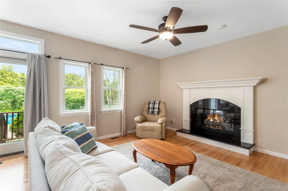 56 Lagoon Court W South Jamesport, NY 11947