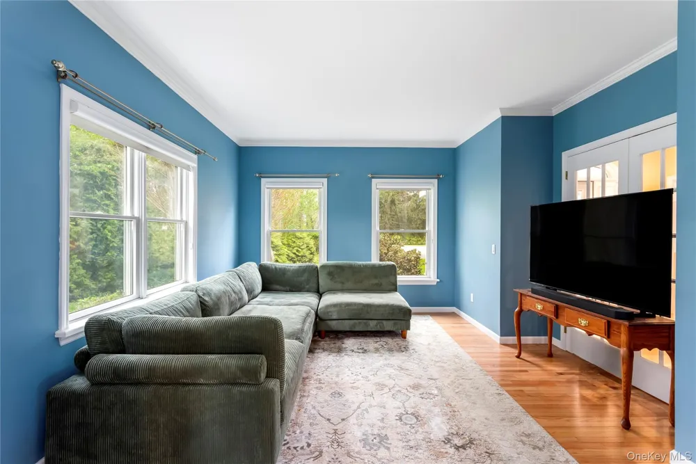 56 Lagoon Court W South Jamesport, NY 11947