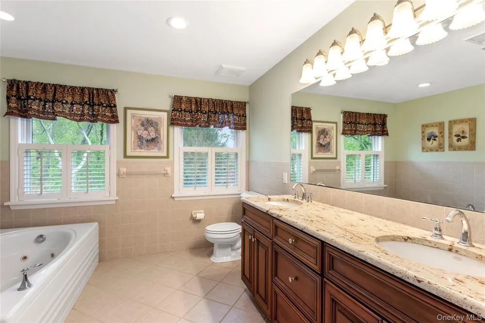 56 Lagoon Court W South Jamesport, NY 11947