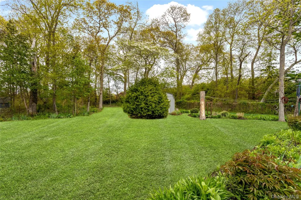 56 Lagoon Court W South Jamesport, NY 11947