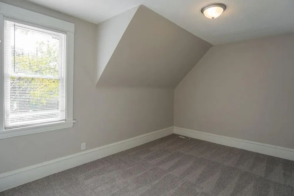 1606 Concordia Avenue Saint Paul, MN 55104