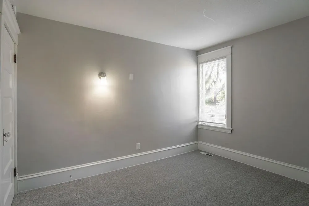 1606 Concordia Avenue Saint Paul, MN 55104
