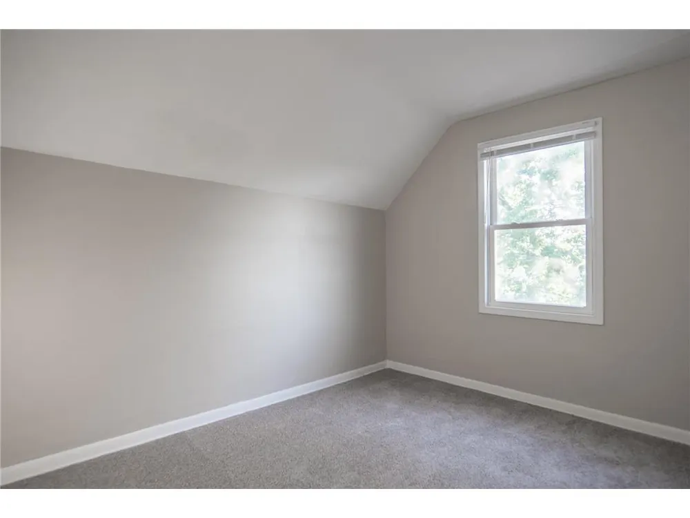 608 7th Ave S Hopkins, MN 55343