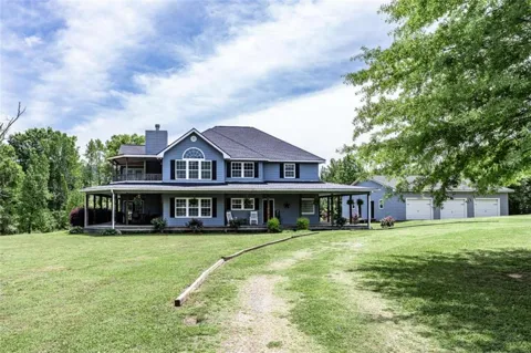 312 E Armuchee Road E