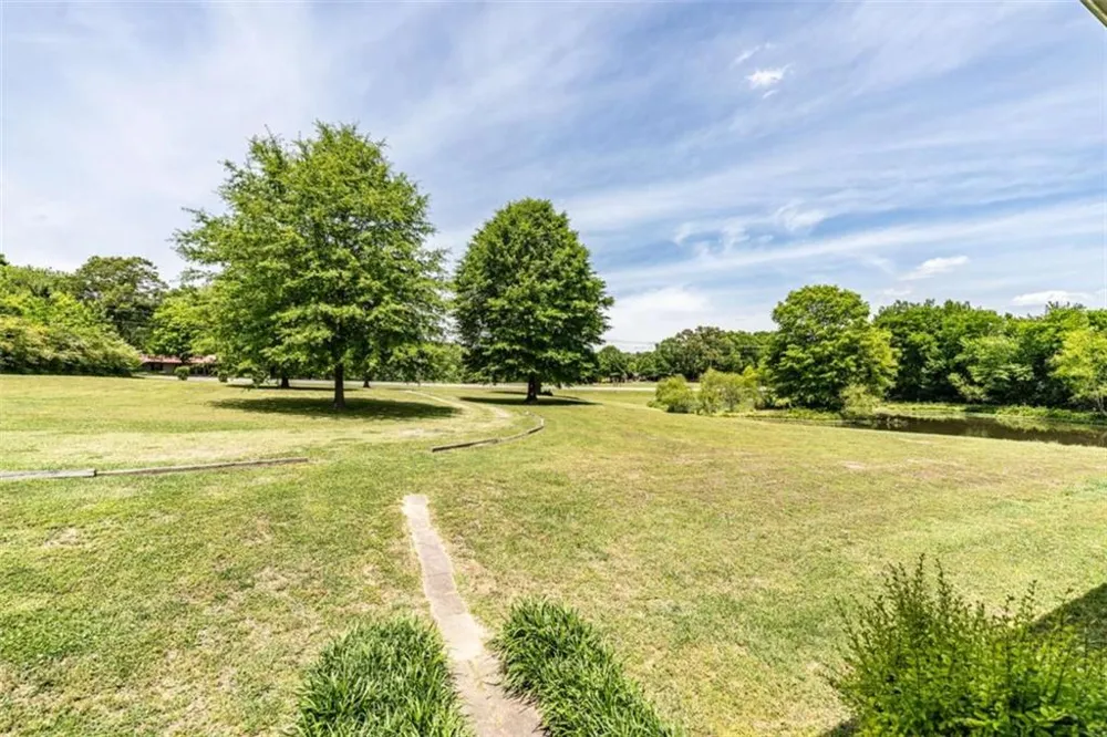 312 E Armuchee Road E Summerville, GA 30747