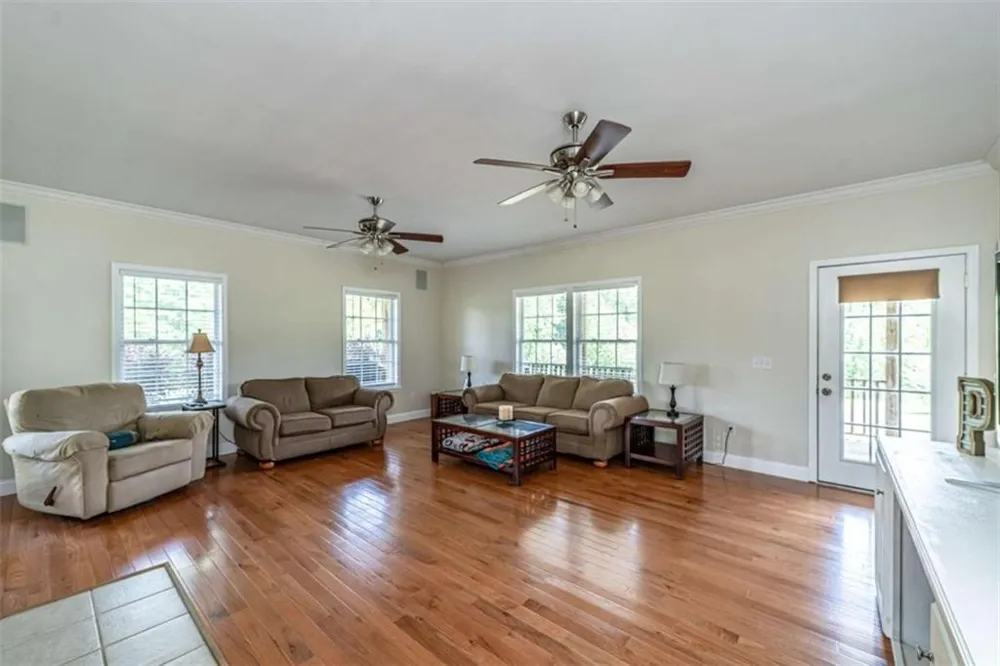 312 E Armuchee Road E Summerville, GA 30747
